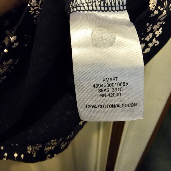 EUC Basic Editions Floral Paisley Top - 1X - Picture 5 of 6